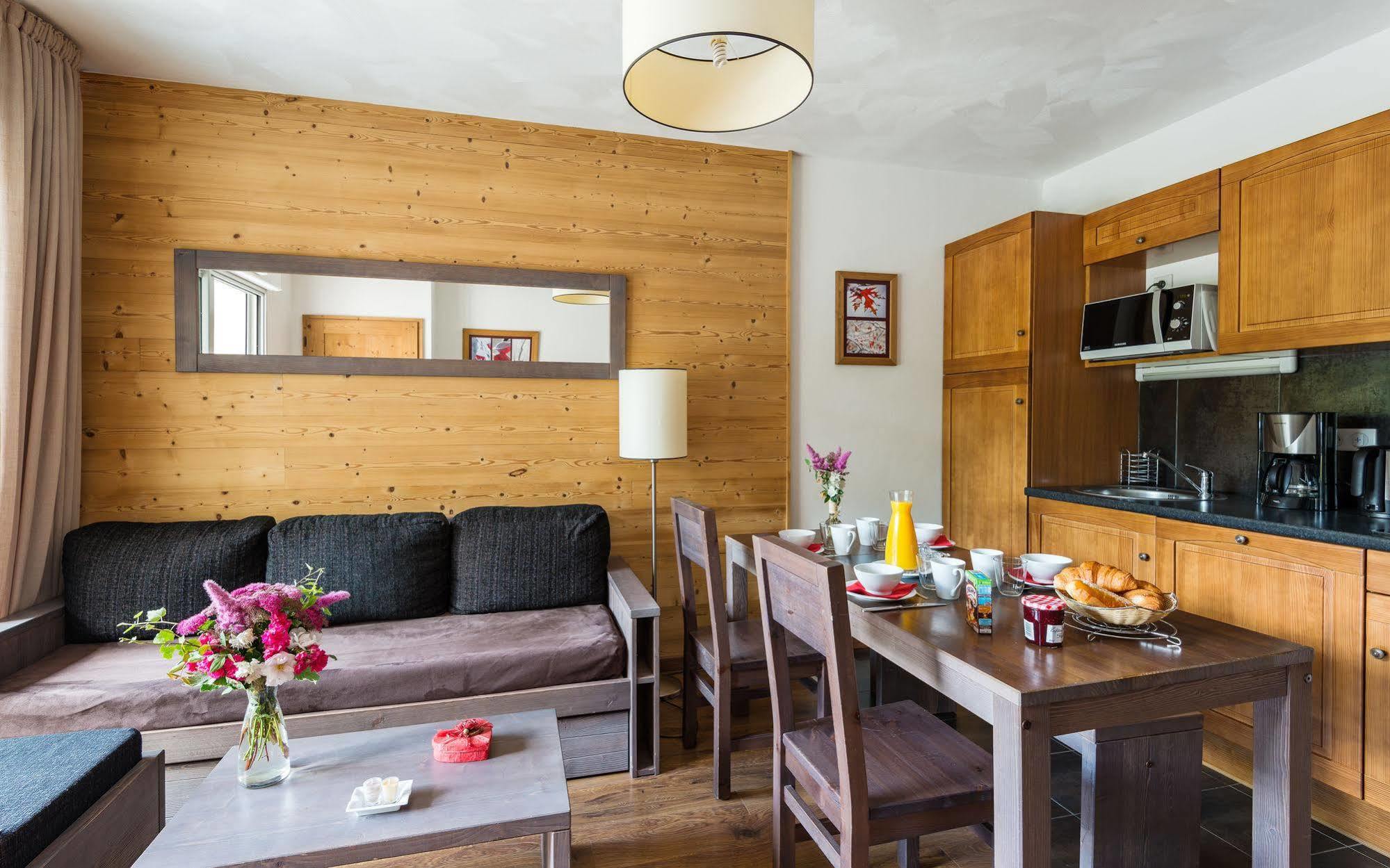Lagrange Vacances Le Clos Saint Hilaire Bagian luar foto